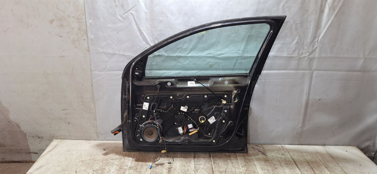 DIJELOVI VRATA VW GOLF 6 > 08-12 1.6 5K4831056H