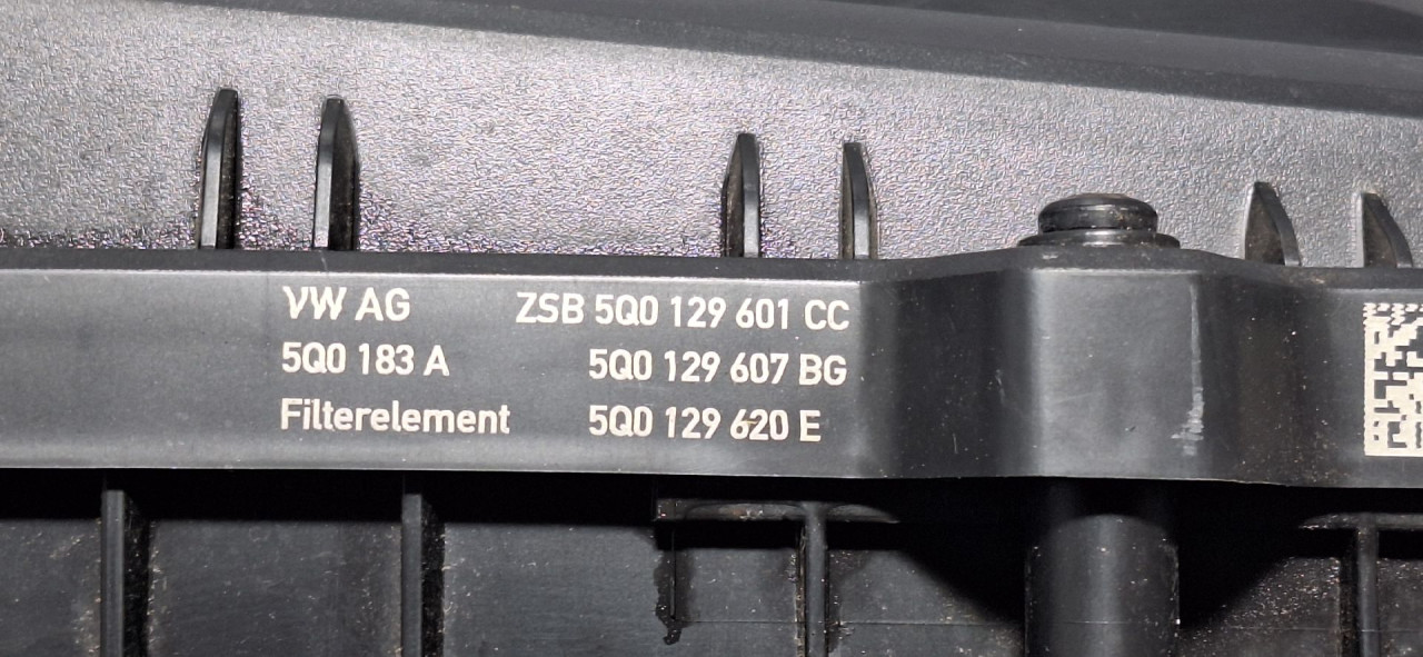 KUCISTE FILTERA ZRAKA SKODA KAROQ > 17- 5Q0129601