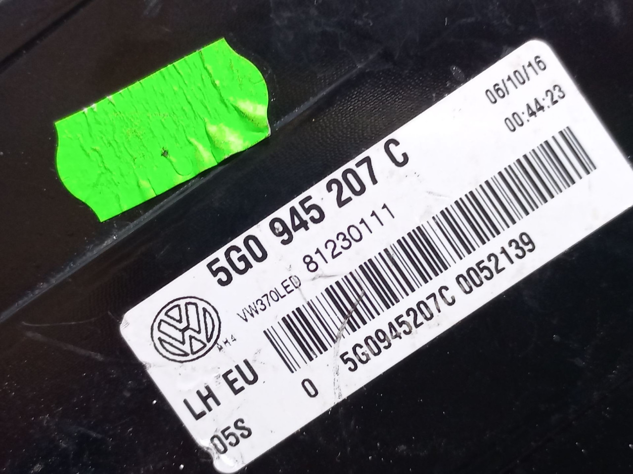 DIJELOVI STOP SVJETLO VW GOLF 7 > 12-16 5G0945207C