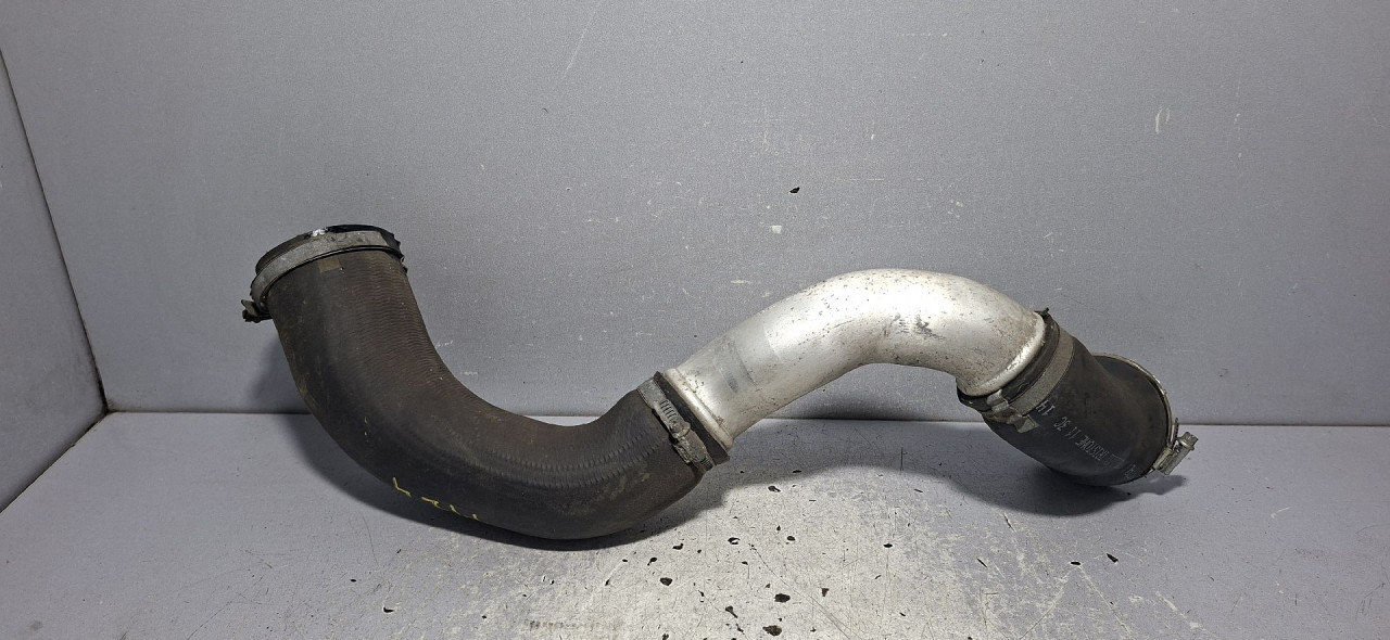 DIJELOVI CRIJEVO VOLVO V40 > 12-16 2.0 31325041
