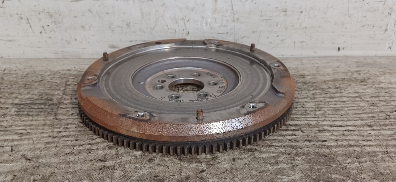 DIJELOVI ZAMAJAC PEUGEOT 208 > 12-15 9809984080