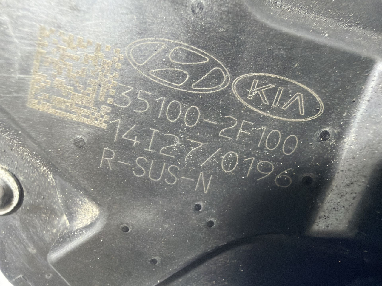 DIJELOVI DOZER KLAPNA KIA SPORTAGE > 11-15 2.0 351002F100