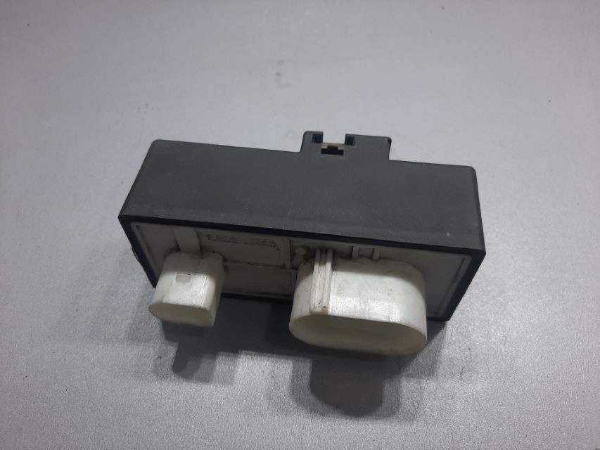 DIJELOVI ELEKTRONIKA RELEJ SKODA FABIA > 04-07 1J0919506M
