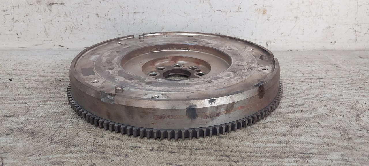 ZAMAJAC NISSAN PRIMASTAR > 07-15 8200823873