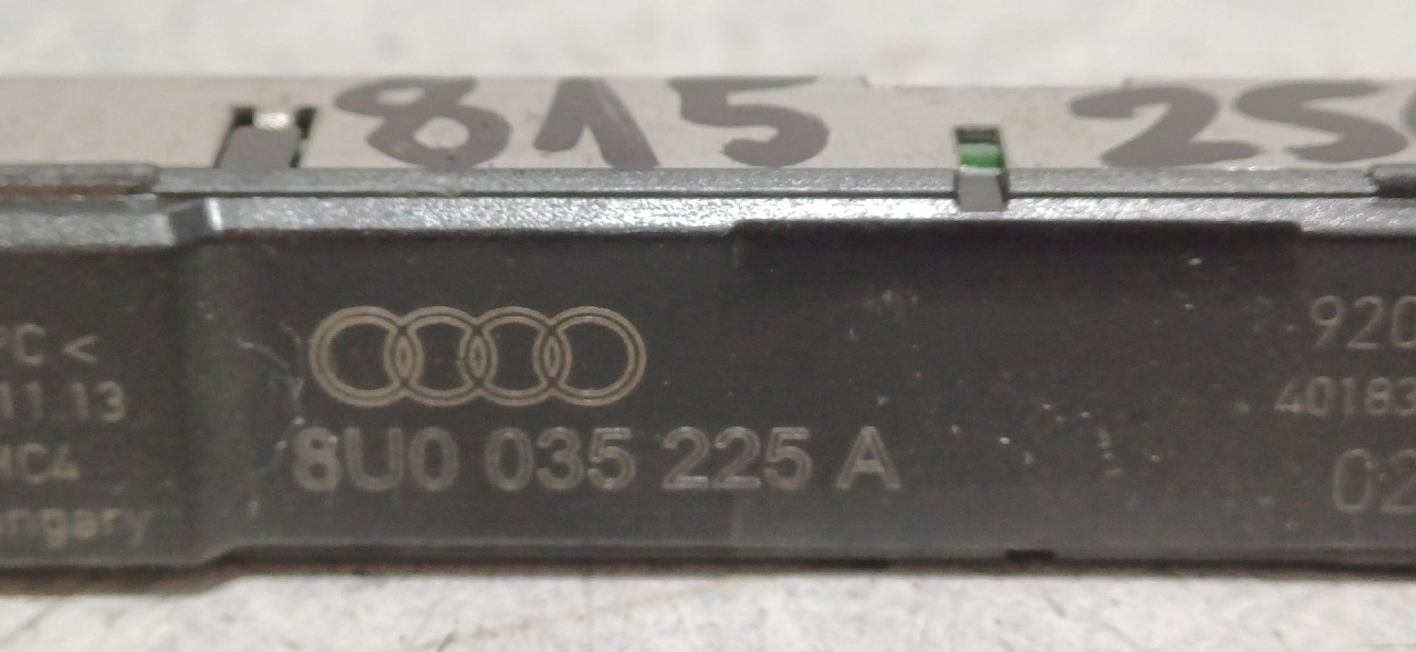 DIJELOVI ANTENA AUDI Q3 > 11-15 8U0035225A