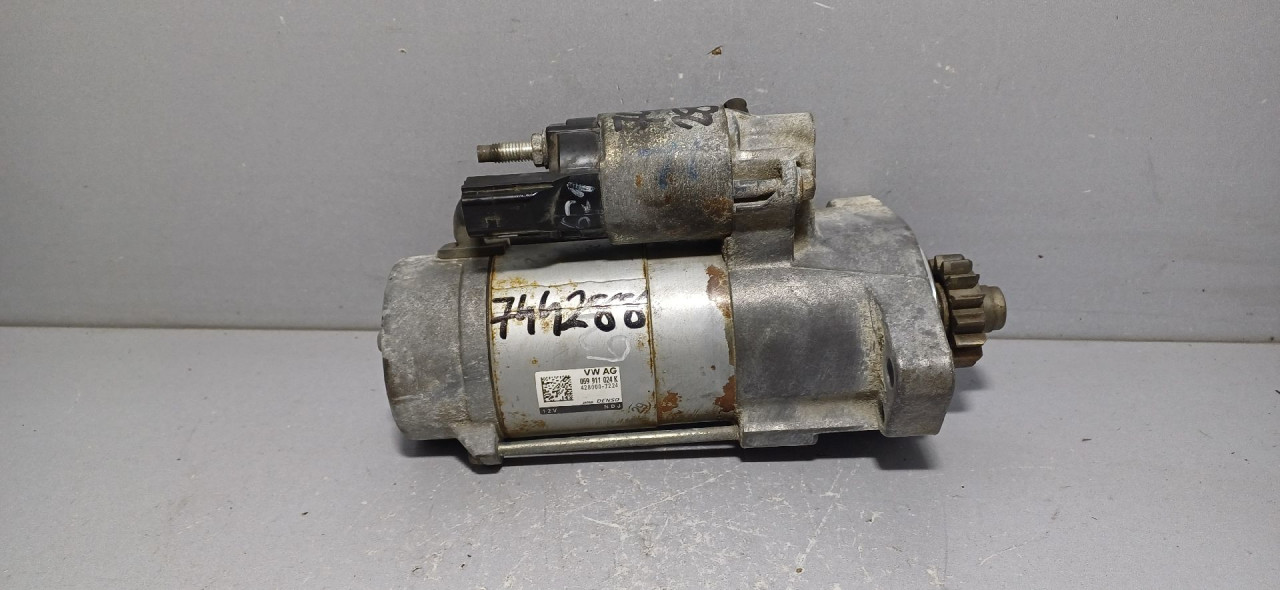 DIJELOVI ALNASER VW TOUAREG > 14-18 059911024K