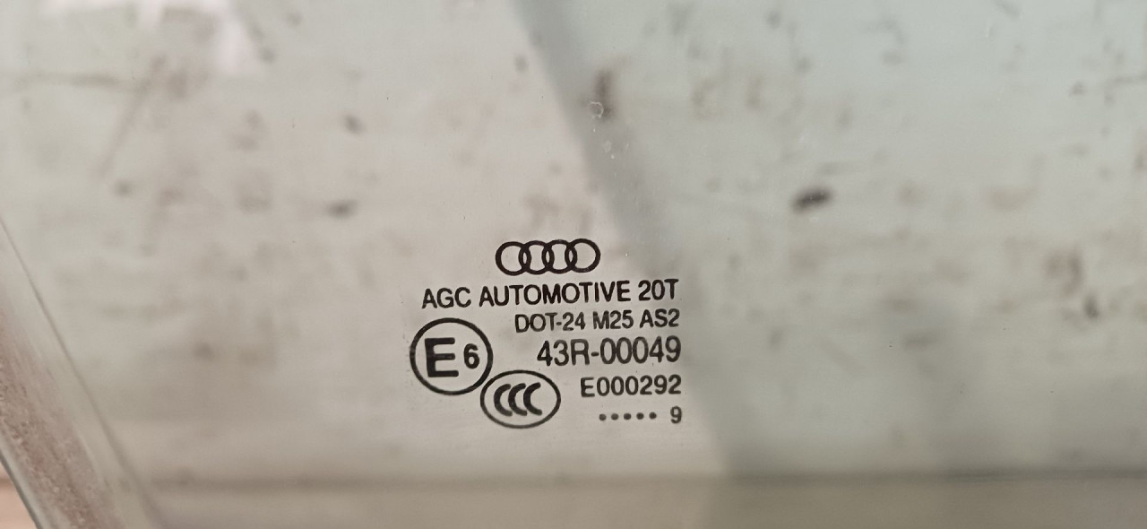 DIJELOVI STAKLO AUDI Q5 > 08-11