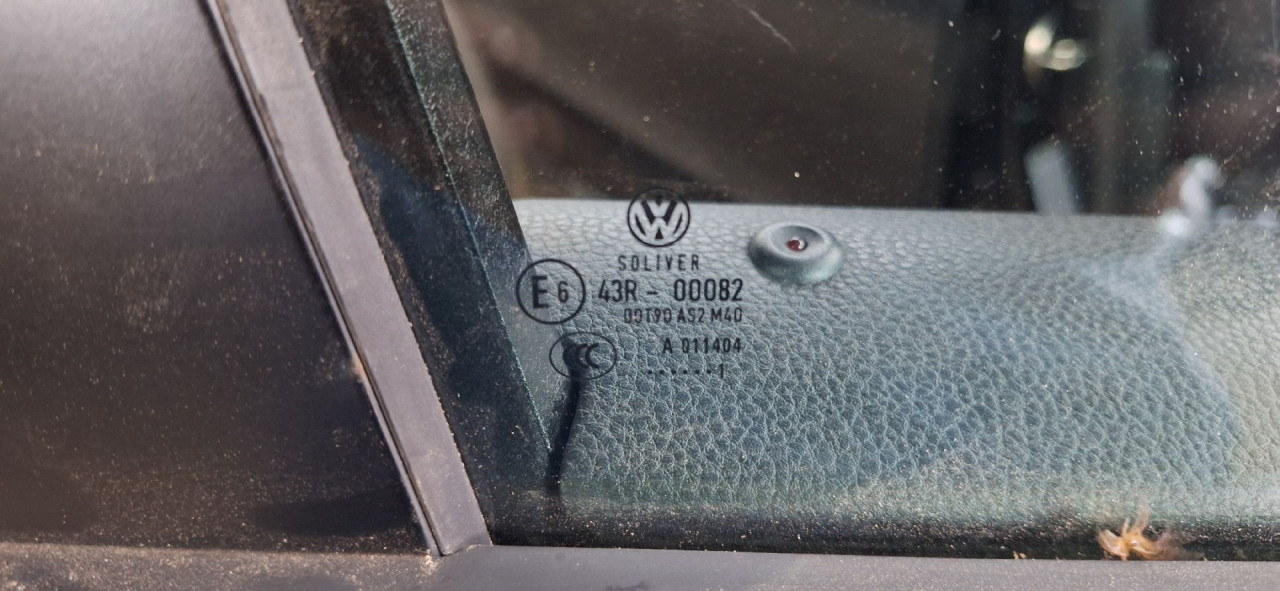 DIJELOVI STAKLO VW PASSAT B7 > 10-14 1.6