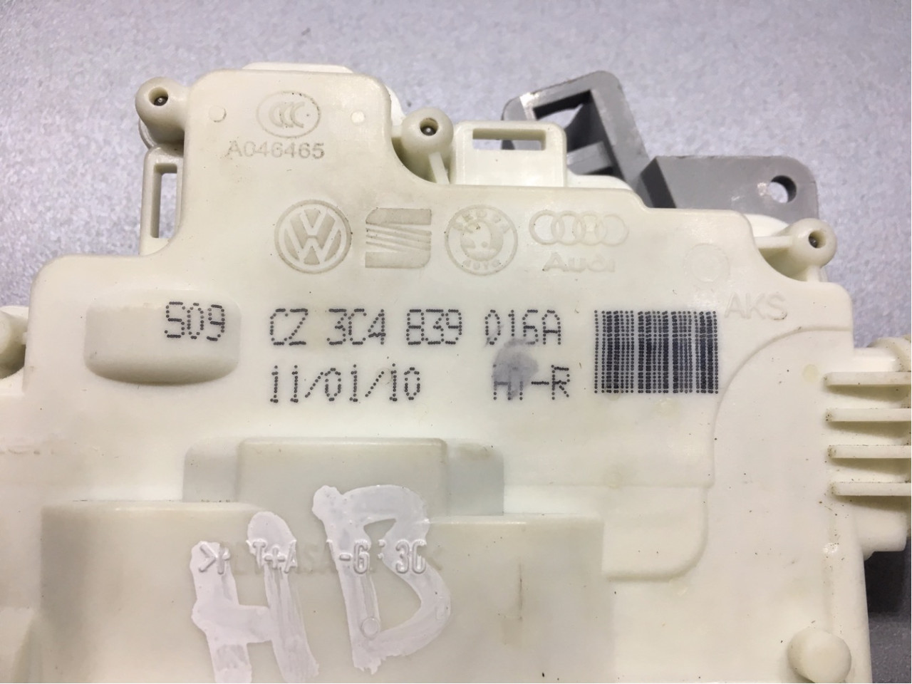 BRAVA VRATA VW PASSAT B6 > 05-10 3C4839016A