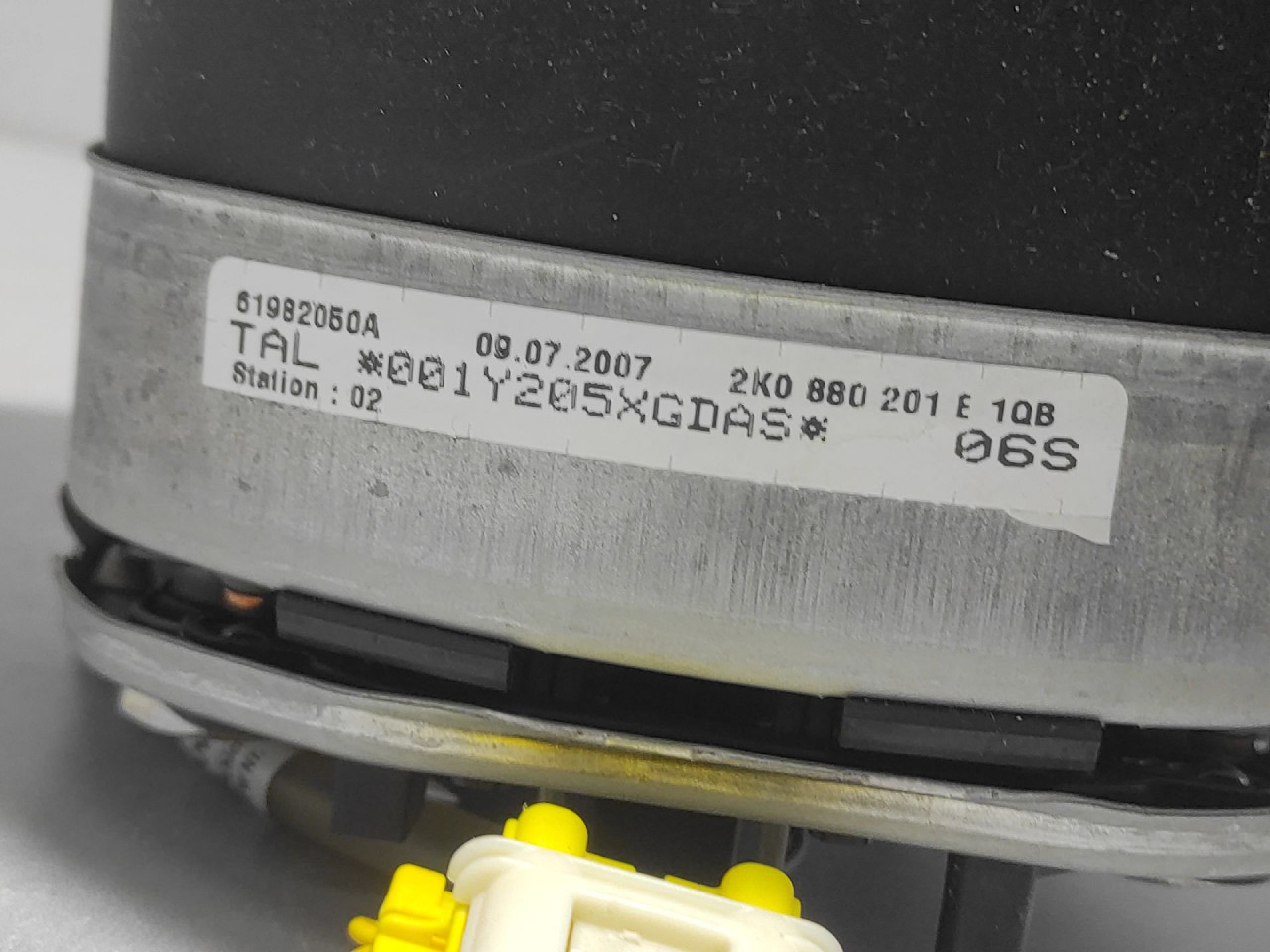 DIJELOVI AIRBAG VOLANA VW CADDY > 03-10 2K0880201E