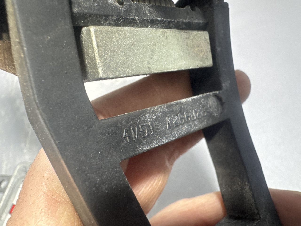 DIJELOVI RUCKA VRATA FORD KUGA > 08-12 2.0 4M51A266B23