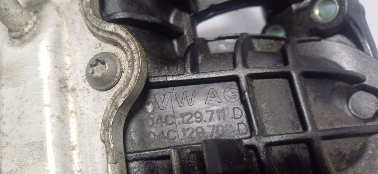 DIJELOVI USISNA GRANA SKODA OCTAVIA > 17-19