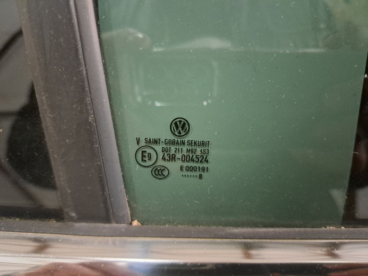 DIJELOVI STAKLO VW T-CROSS > 18-