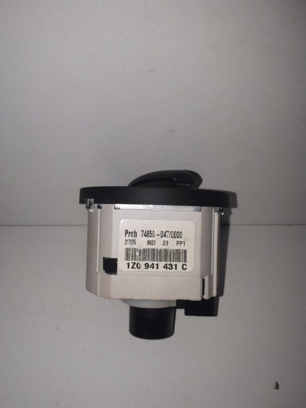 PREKIDACI SVJETLA SKODA OCTAVIA > 04-08 1Z0941431C