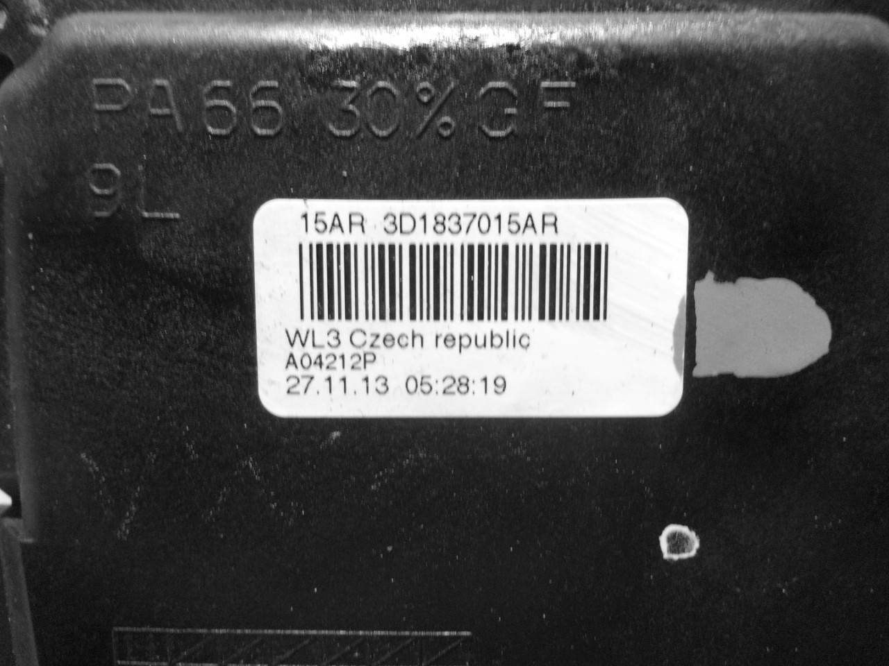 DIJELOVI BRAVA VRATA VW CADDY > 10-15 3D1837015AR