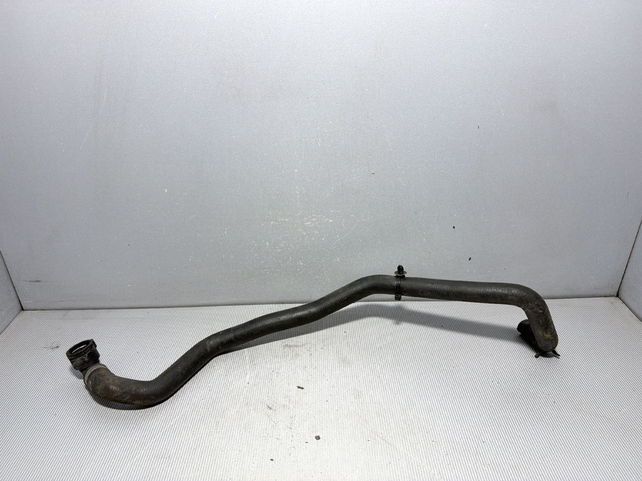 DIJELOVI CRIJEVO MERCEDES B KLASA (W246) > 14-19 1.8 A2468303396