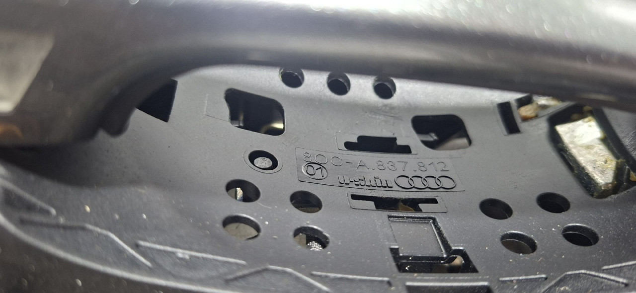 DIJELOVI RUCKA VRATA AUDI Q5 (FY) > 17 - 20  3.0 80C837812