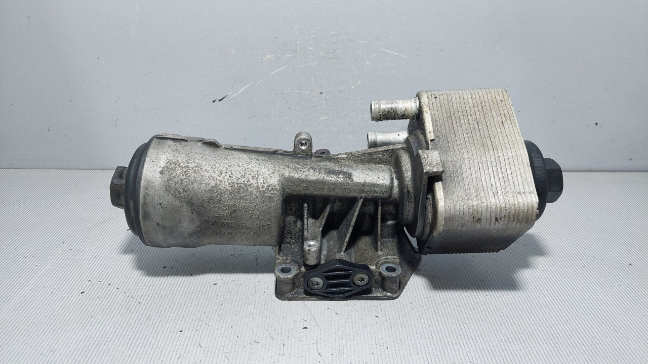 KUCISTE FILTERA ULJA AUDI A4 (B8) > 07-11 045115389K