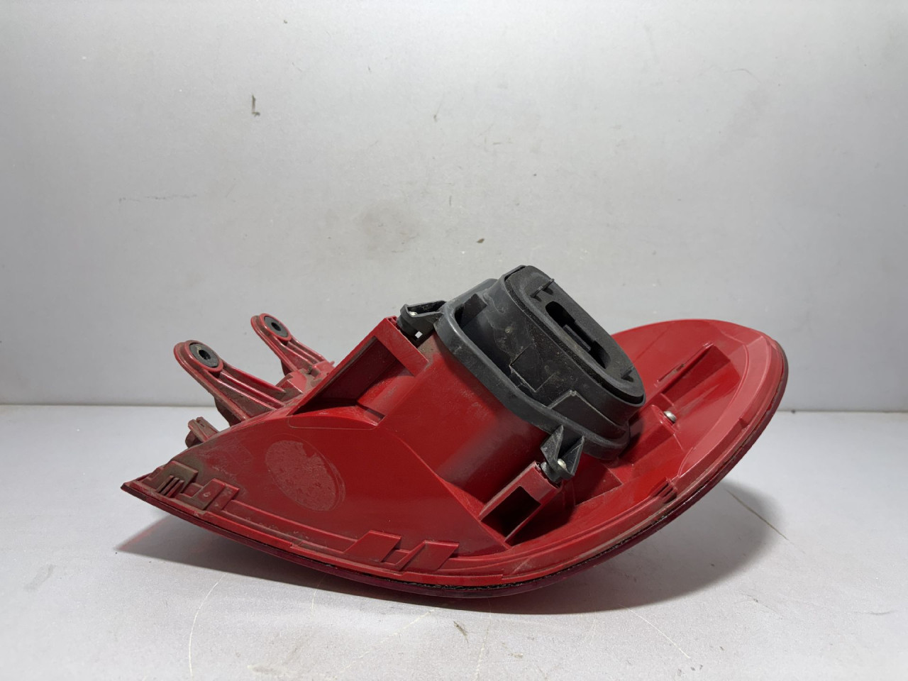 DIJELOVI STOP SVJETLO NISSAN NAVARA NP300 > 15-