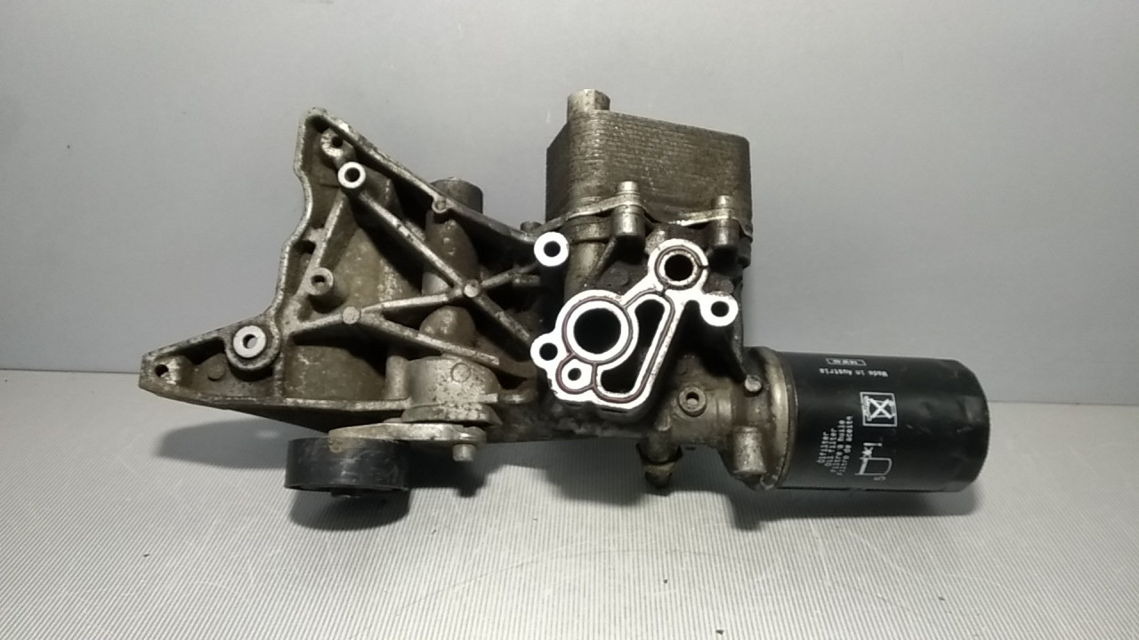 KUCISTE FILTERA ULJA AUDI A3 > 03-08 06J903143S