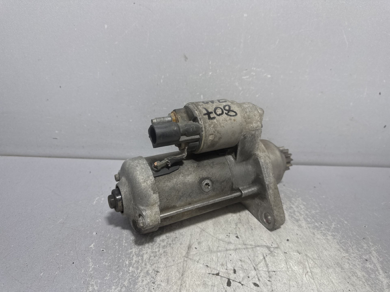 DIJELOVI ALNASER VW PASSAT B8 > 14-19 0AM911021E
