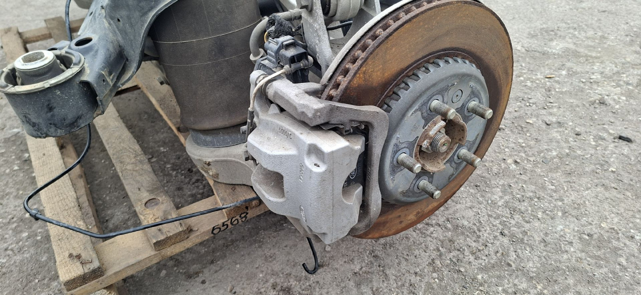 DIJELOVI KOCIONA KLJESTA LAND ROVER DEFENDER (L663) > 19-
