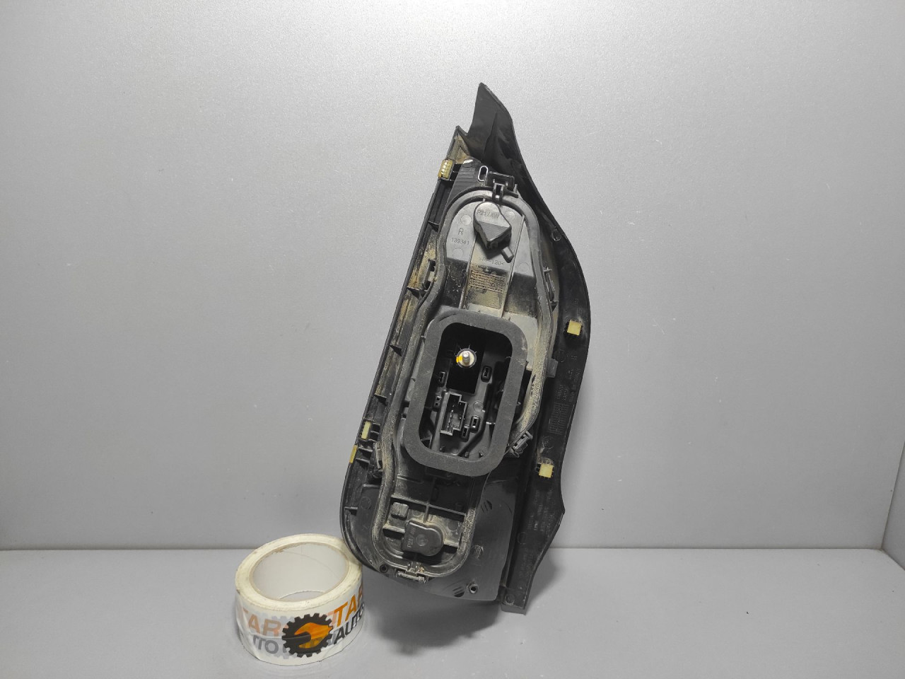DIJELOVI STOP SVJETLO VW UP > 12-16 1S0945096D