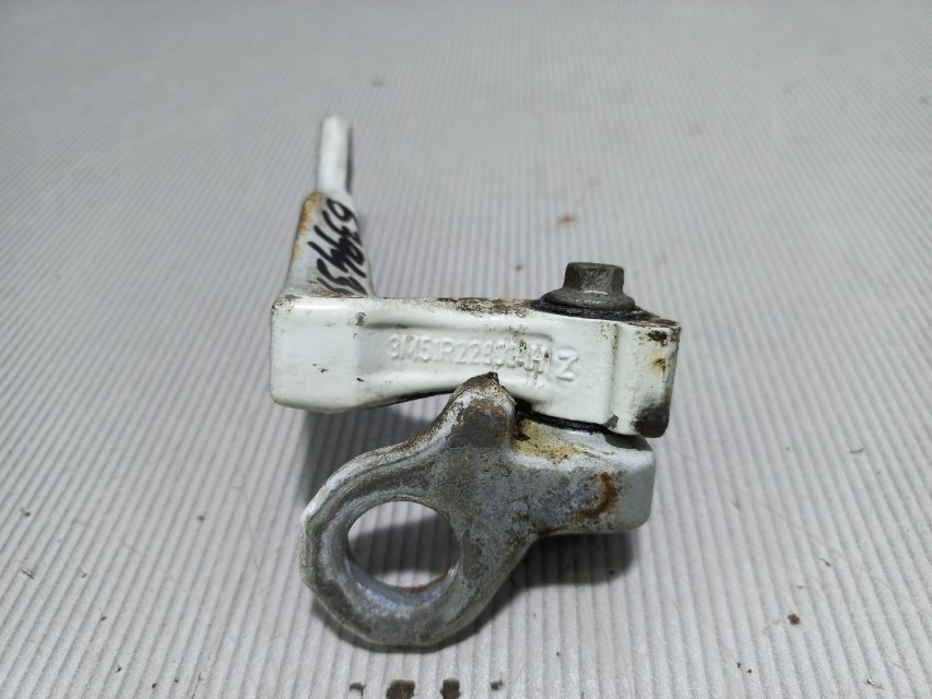 DIJELOVI BAGLAMA FORD FOCUS > 05-07 3M51R22801AH