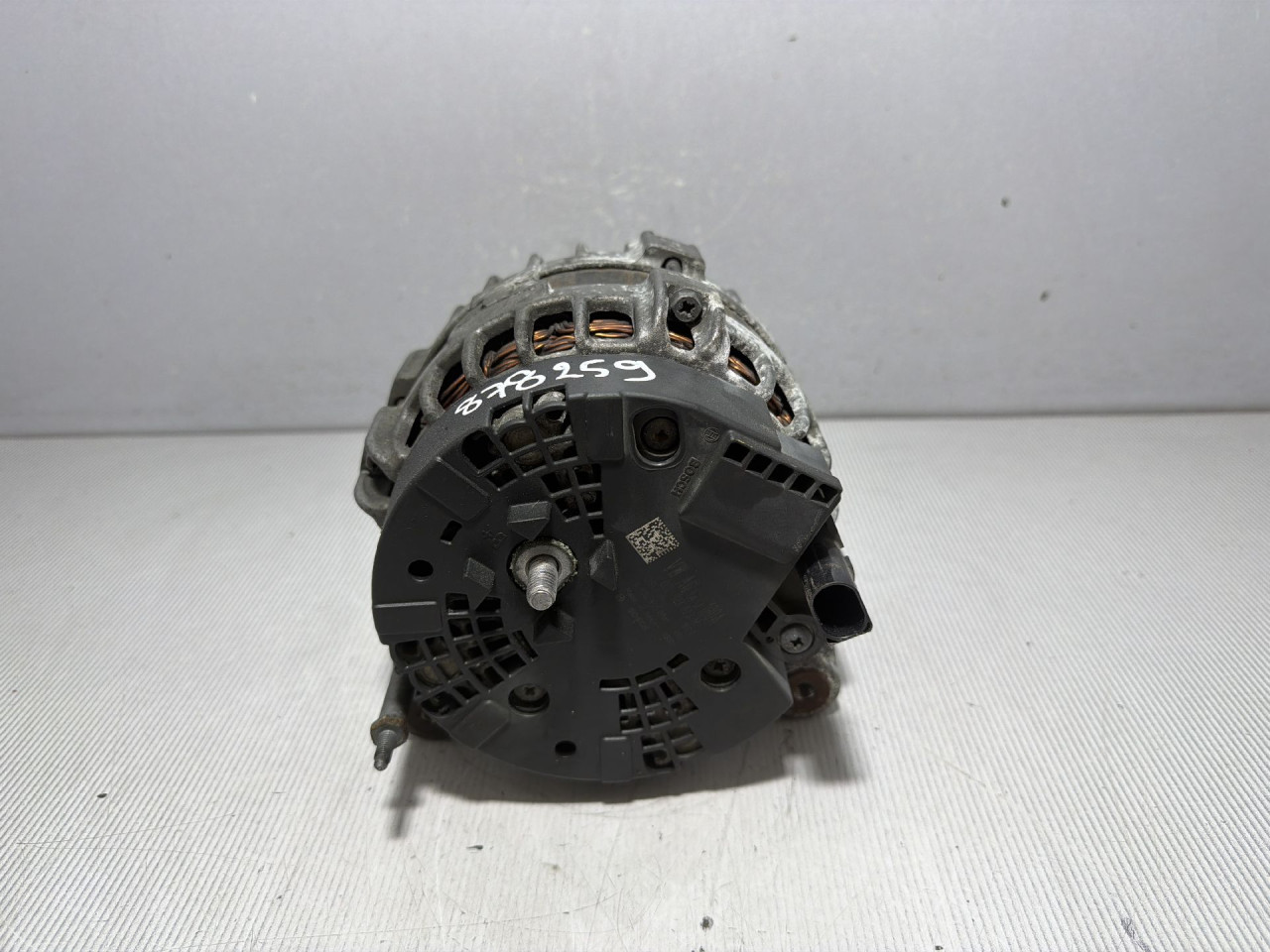 DIJELOVI ALTERNATOR SKODA SUPERB > 15-19 2.0 03L903023M