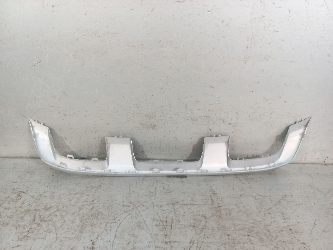 DIJELOVI SPOJLER VW T-ROC > 17- 2GA807531B