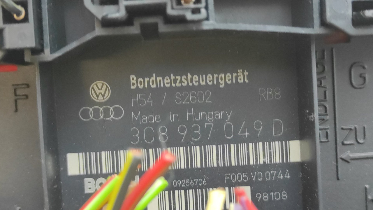 ELEKTRONIKA MODUL VW CADDY > 03-10 3C8937049D