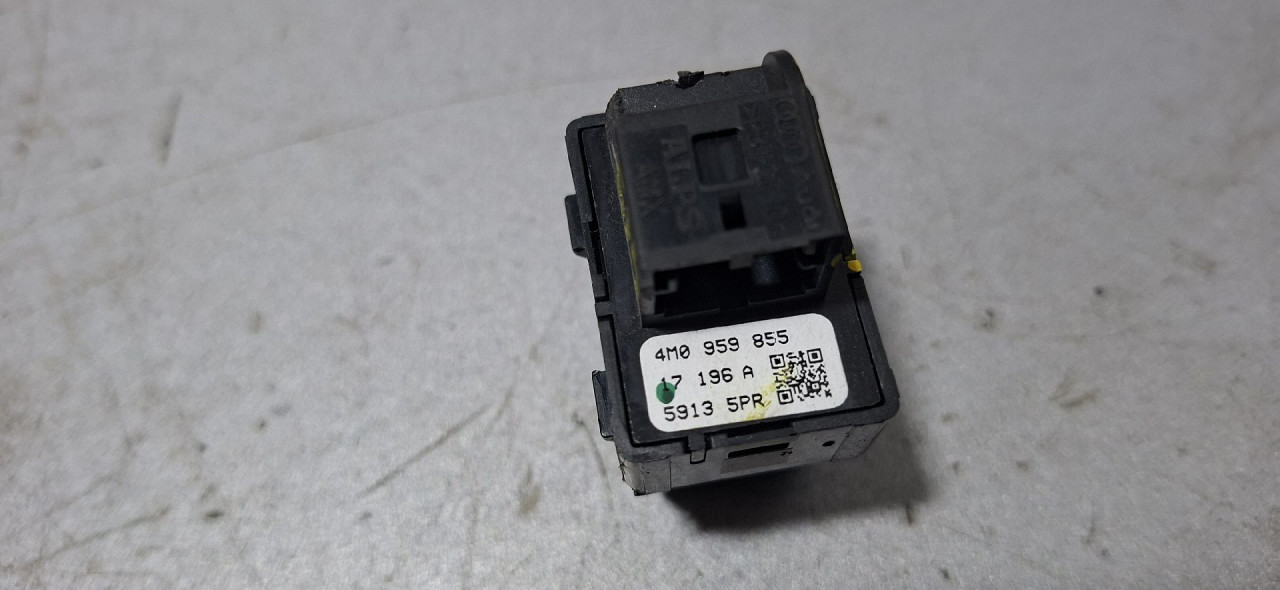 DIJELOVI PREKIDACI PROZORA AUDI A4 (B9) > 15-18 2.0 4M0959855