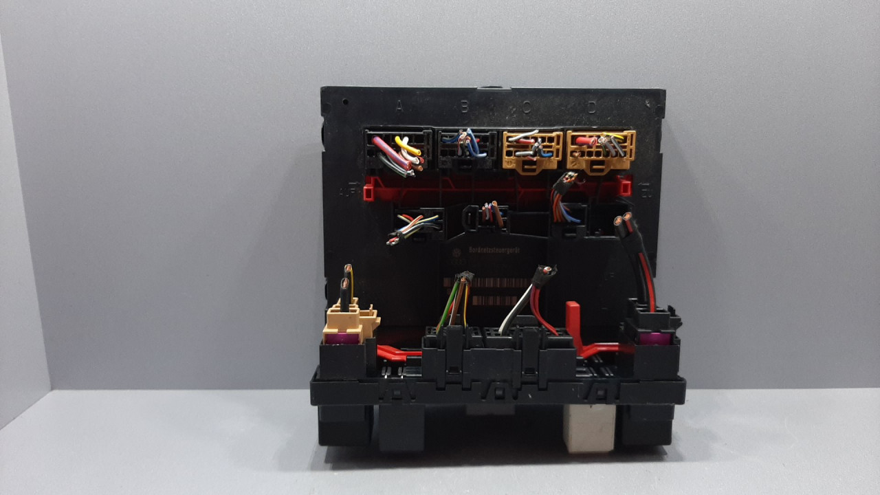 ELEKTRONIKA MODUL VW GOLF 5 > 03-08 3C0937049D