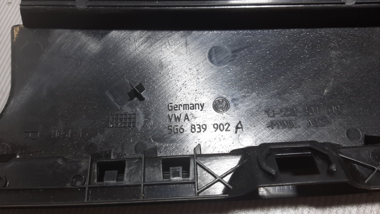DIJELOVI LAJSNA VW GOLF 7 > 12-16 5G6839902A