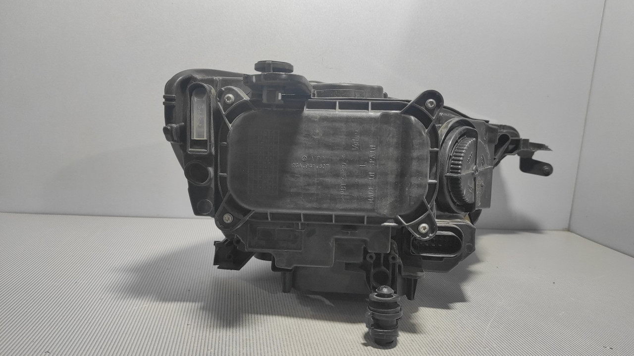 DIJELOVI FAR VW T-ROC > 17- 2GA941035P