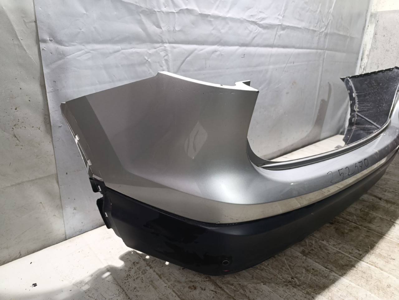 DIJELOVI BRANIK NISSAN QASHQAI > 14-17 850224EA0H