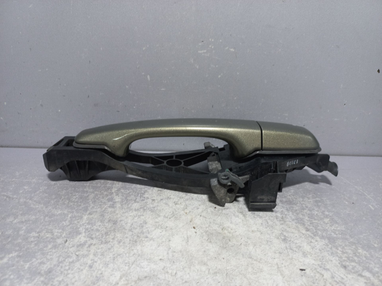 DIJELOVI RUCKA VRATA VOLVO V70 > 14-16 30784203