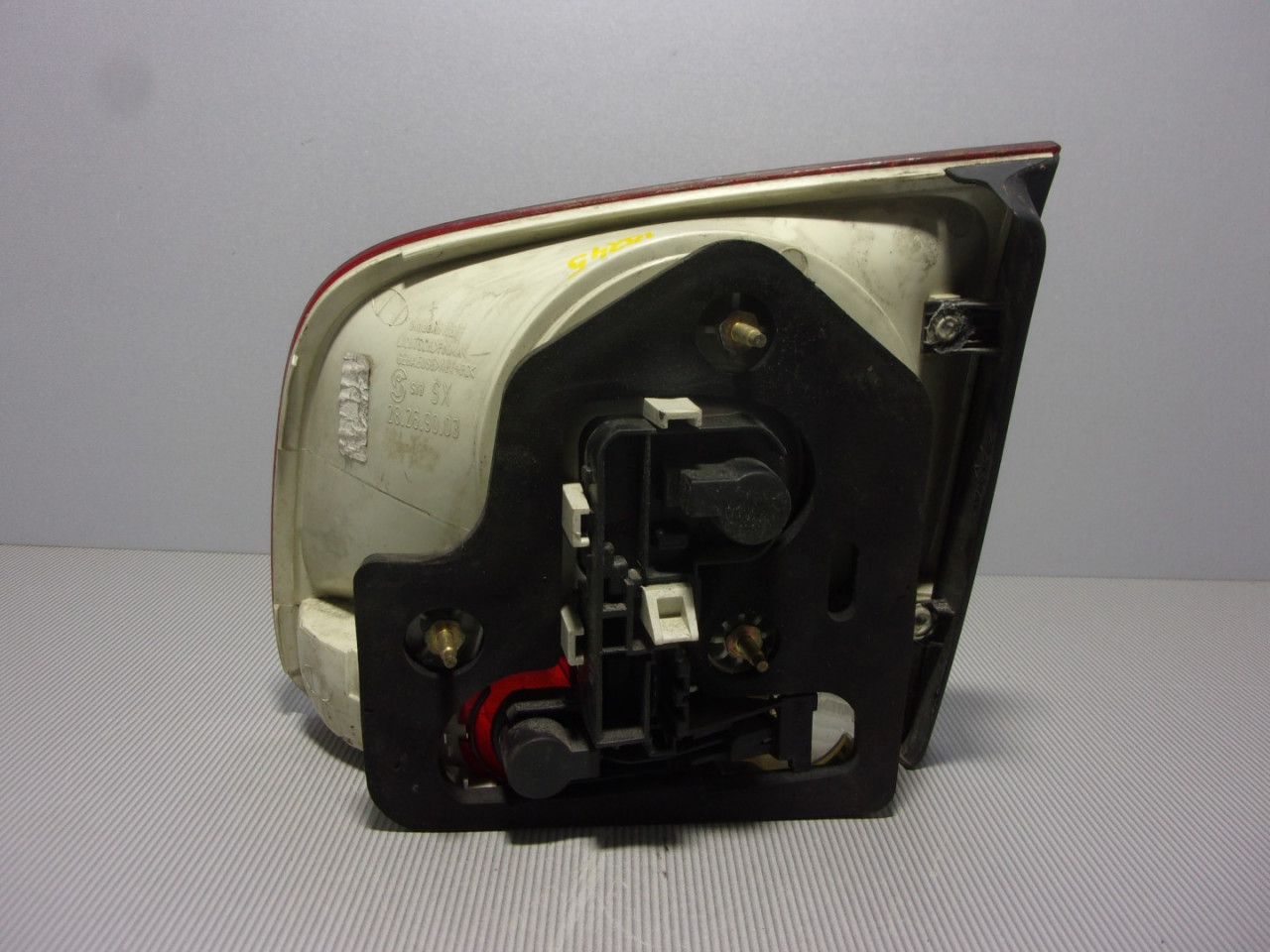 STOP SVJETLO VW TOUAREG > 02-06 VW815015 28269003
