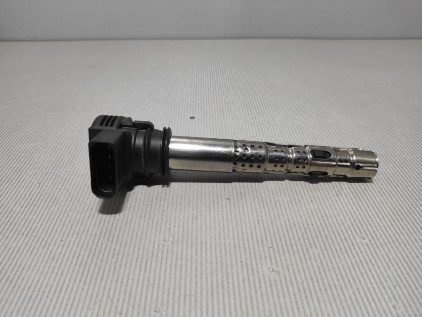 DIJELOVI BOMBINA VW PASSAT B6 > 05-10 06F905115F