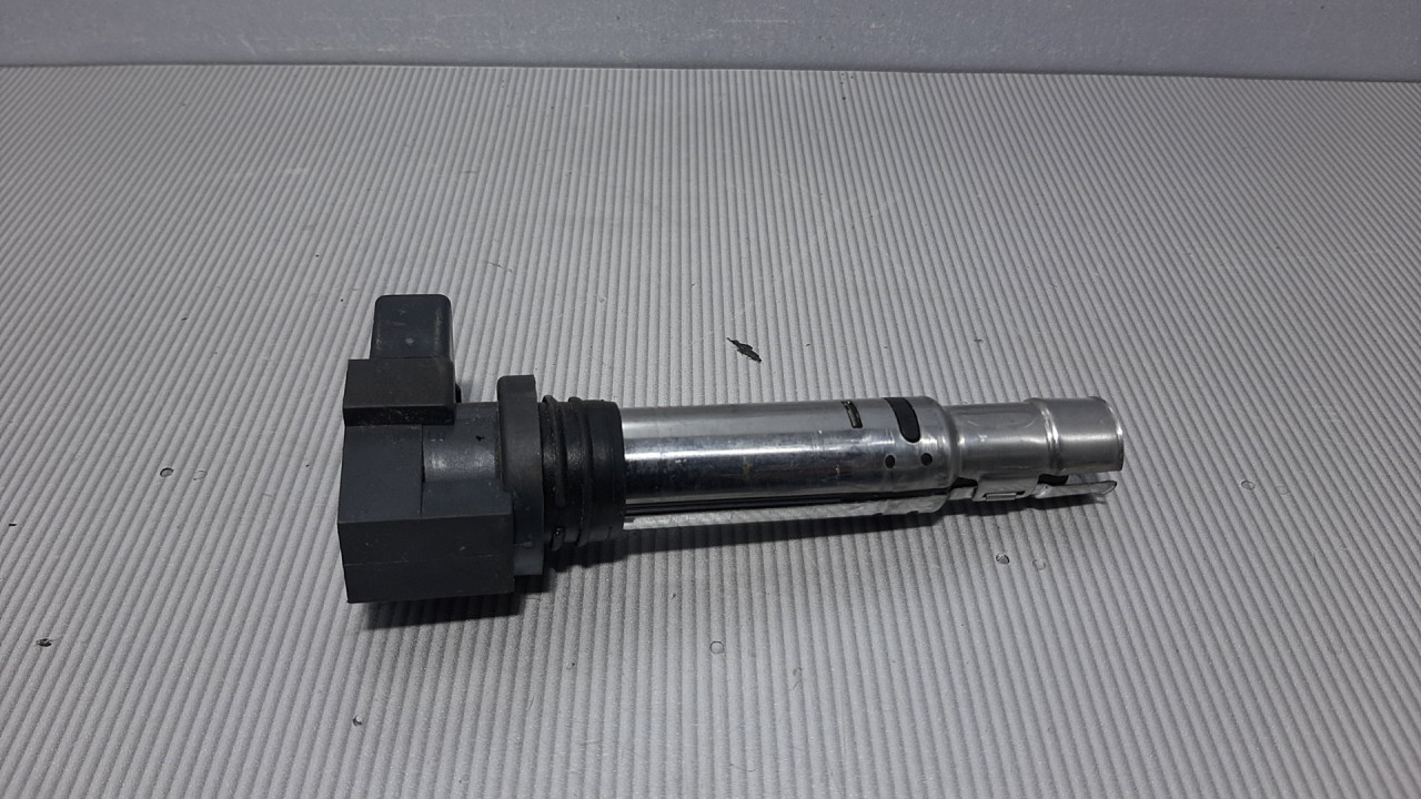 DIJELOVI BOMBINA VW PASSAT B7 > 10-14 036905715F
