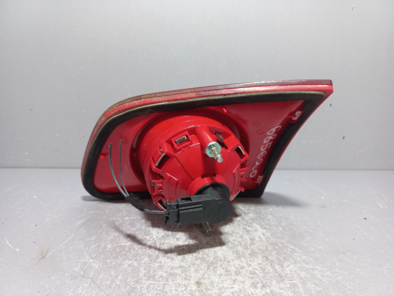 STOP SVJETLO VW PASSAT B6 > 05-10 3C9945093