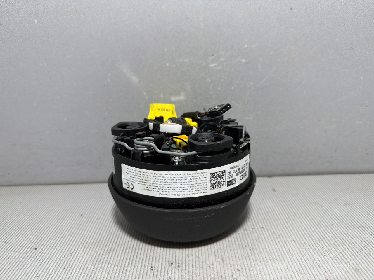 DIJELOVI AIRBAG VOLANA AUDI A4 (B9) > 19- 2.0 8W0880201