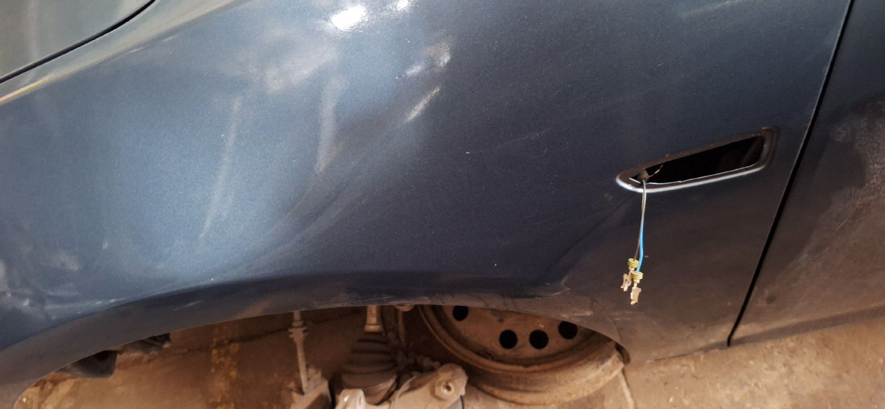 DIJELOVI BLATOBRAN OPEL ASTRA J > 12-15 13390002