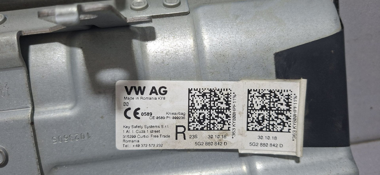 DIJELOVI AIRBAG NOGU VW GOLF 7 FACELIFT > 16-20 1.6 5G2880842D
