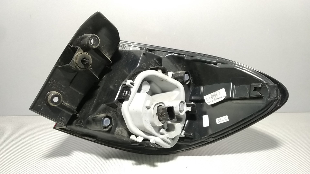 STOP SVJETLO RENAULT CAPTUR > 13-17 265557367R