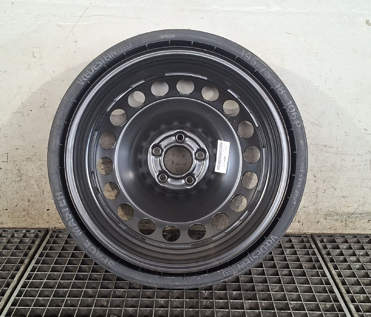 DIJELOVI REZERVNA GUMA AUDI Q5 (FY) > 17 - 20  3.0 80A601027