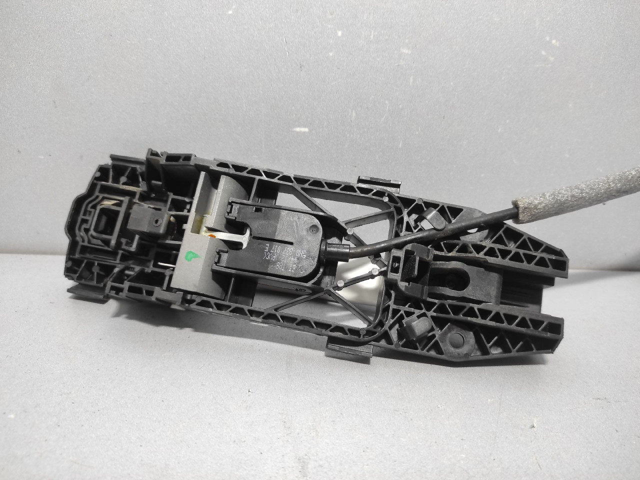 DIJELOVI RUCKA VRATA VW TIGUAN > 07-11 5N0839885H