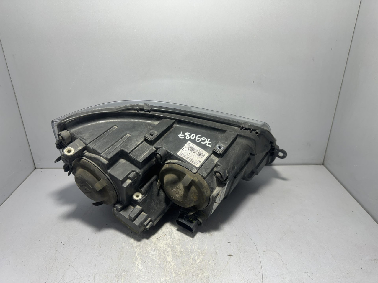 DIJELOVI FAR VW T5 > 09-15 7E1941015K