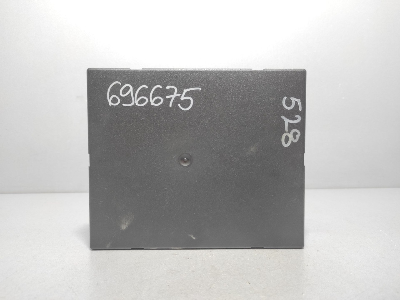 KOMFORT ELEKTRONIKA AUDI A4 (B8) > 12-15 8K0907064GE