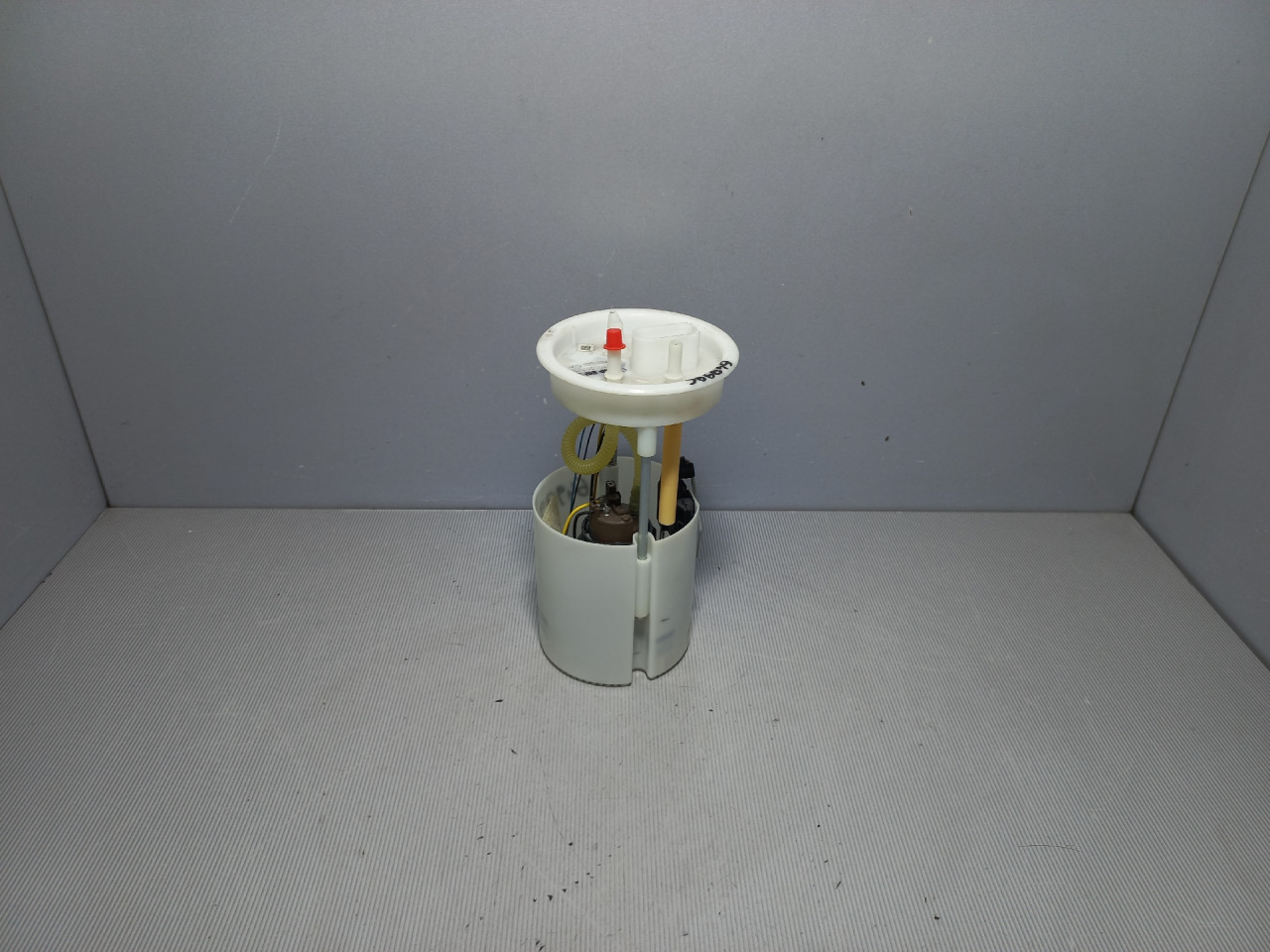 PUMPA GORIVA U REZERVOARU VW POLO > 09-14 6R0919051